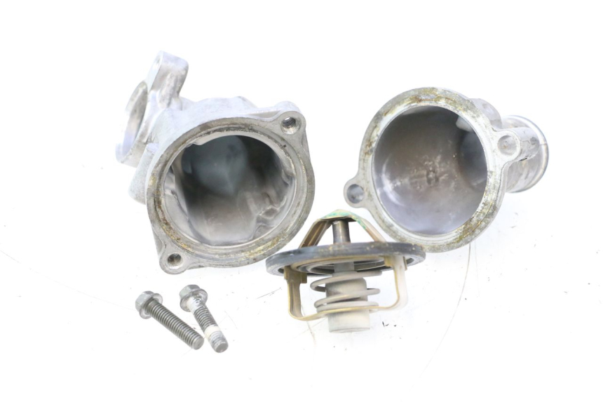 photo de TERMOSTATO YAMAHA YZF R GENESIS 750 (1993 - 1998) - Vista principal