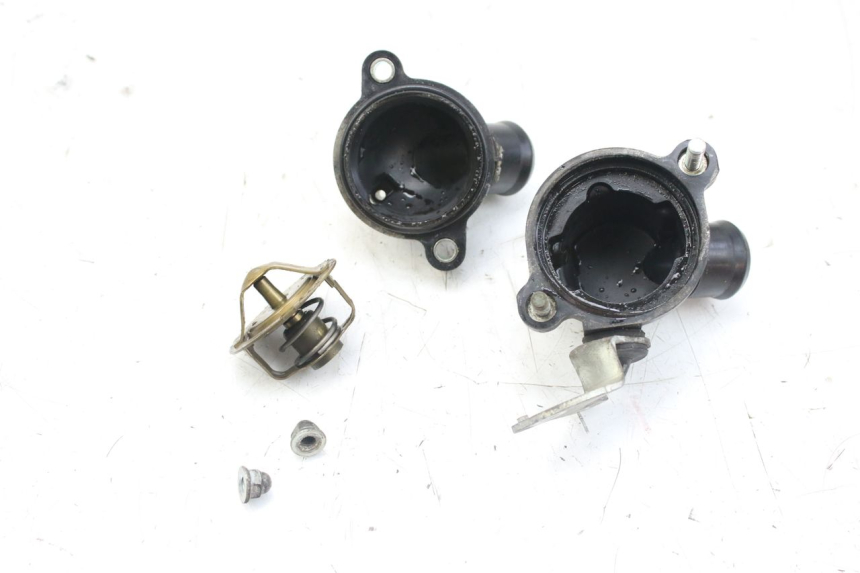 photo de TERMOSTATO YAMAHA YZF R1 1000 (2007 - 2008) - Outro ângulo de visão