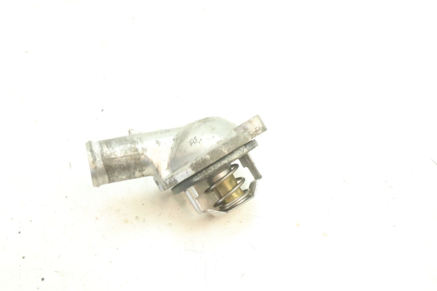 photo de TERMOSTATO YAMAHA YZF R6 600 (2008 - 2009) - Outro ângulo de visão