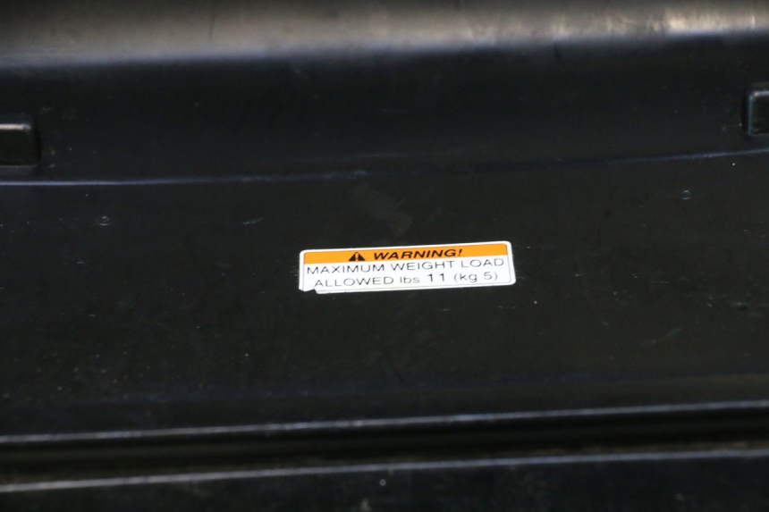 photo de TOP CASE APRILIA ATLANTIC S 125 (2010 - 2013) - Ângulo alternativo