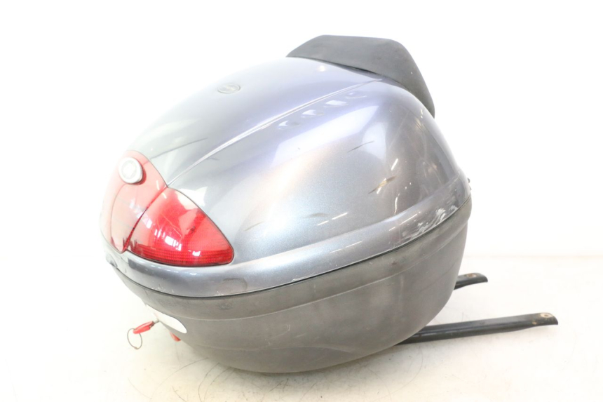 photo de TOP CASE PEUGEOT ELYSTAR 50 (2002 - 2014) - Detalhe da peça
