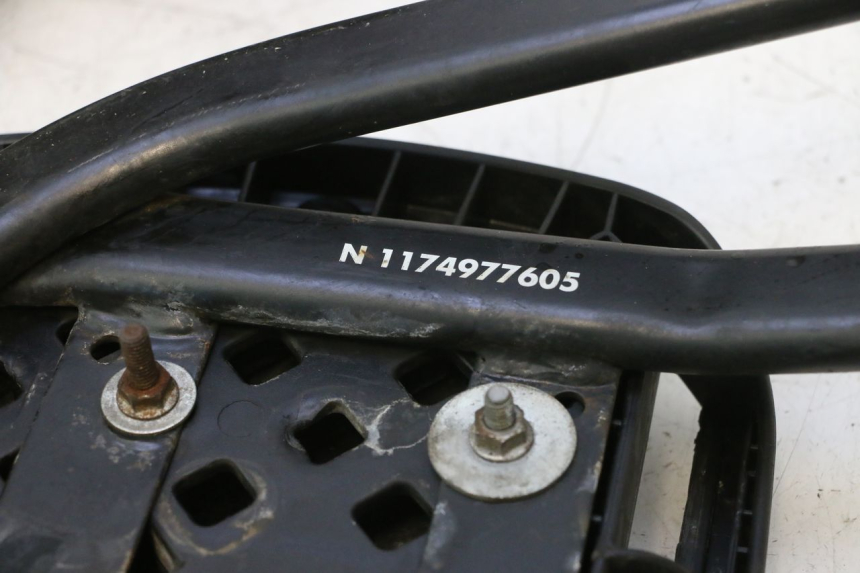 photo de TOP CASE PEUGEOT ELYSTAR 50 (2002 - 2014) - Estrutura - ampliação