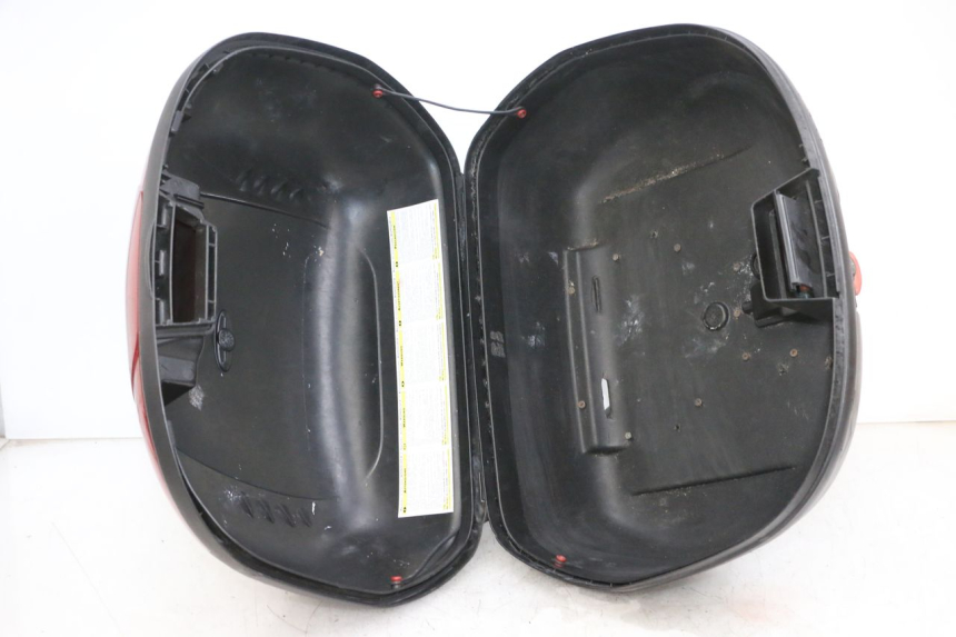 photo de BAÚ TRASEIRO PEUGEOT KISBEE 4T 50 (2010 - 2017) - Pontos de fixação