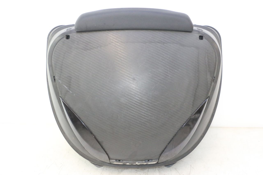 photo de TOP CASE PEUGEOT KISBEE 4T 50 (2023 - 2026) - Marcações e referências