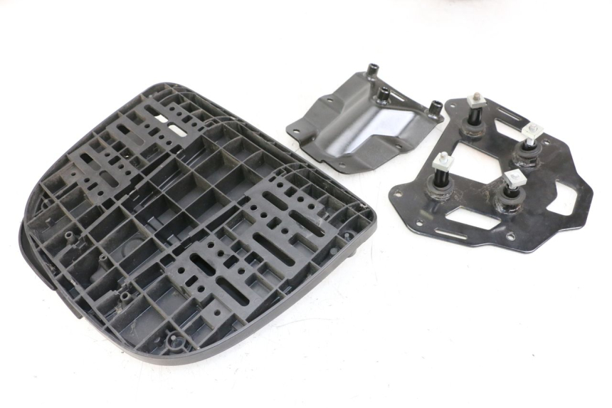 photo de BAU DE TOPO PIAGGIO MP3 HPE 350 (2018 - 2020) - Imagem adicional