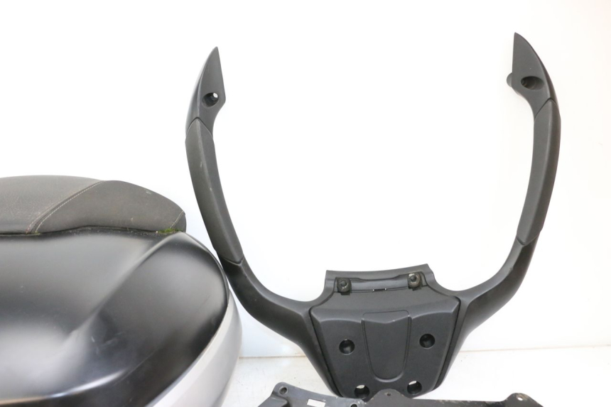 photo de BAU DE TOPO PIAGGIO MP3 HPE 350 (2018 - 2020) - Estrutura - ampliação