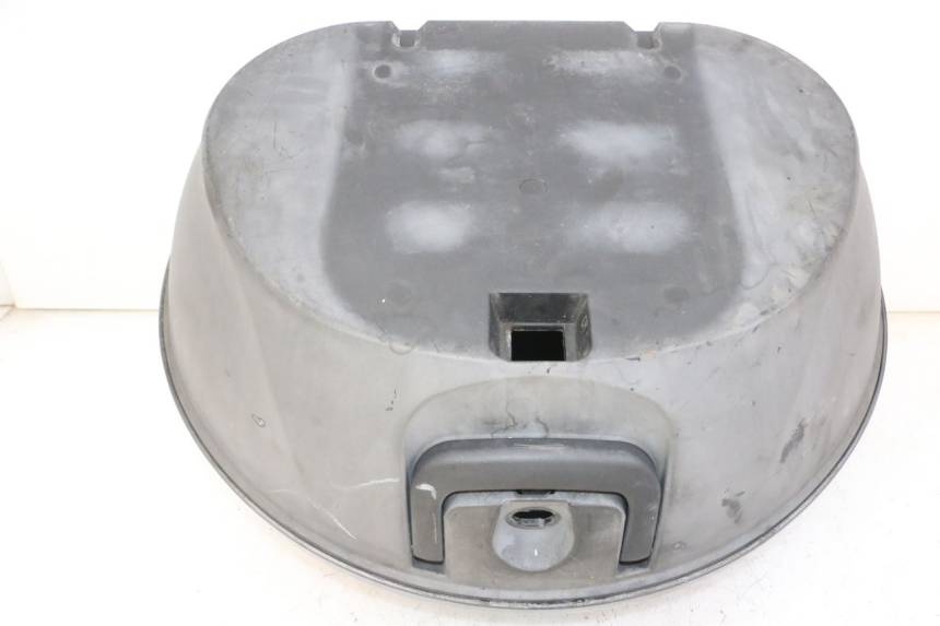 photo de BAU DE TOPO PIAGGIO MP3 LT 300 (2010 - 2016) - Ângulo alternativo