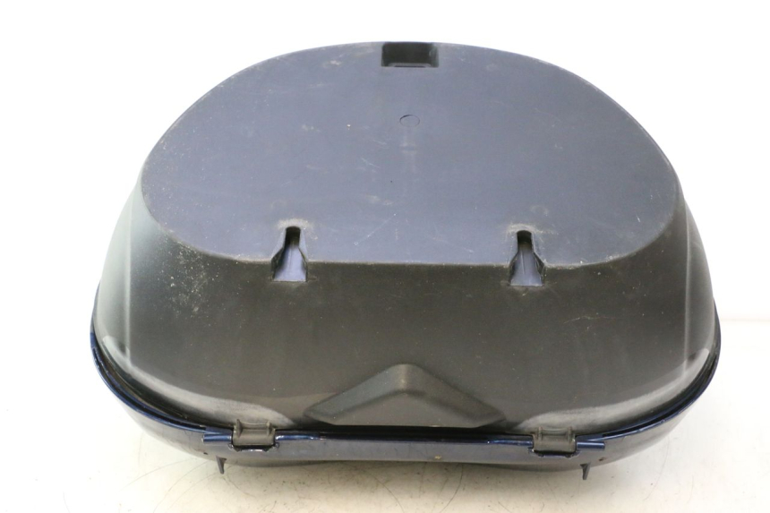 photo de BAU TRASEIRO PIAGGIO MP3 LT 400 (2007 - 2012) - Detalhe da peça