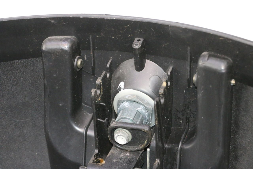 photo de BAU TRASEIRO PIAGGIO MP3 LT 400 (2007 - 2012) - Vista de perto