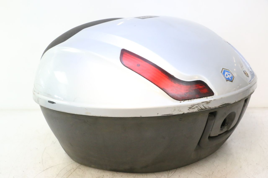 photo de BAÚ TRASEIRO PIAGGIO MP3 125 (2006 - 2014) - Vista do produto