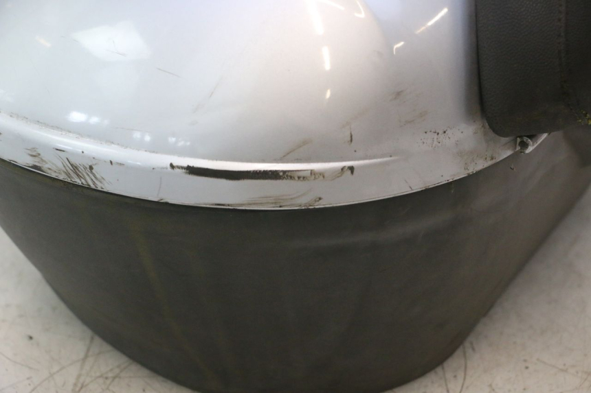 photo de BAÚ TRASEIRO PIAGGIO MP3 125 (2006 - 2014) - Vista geral