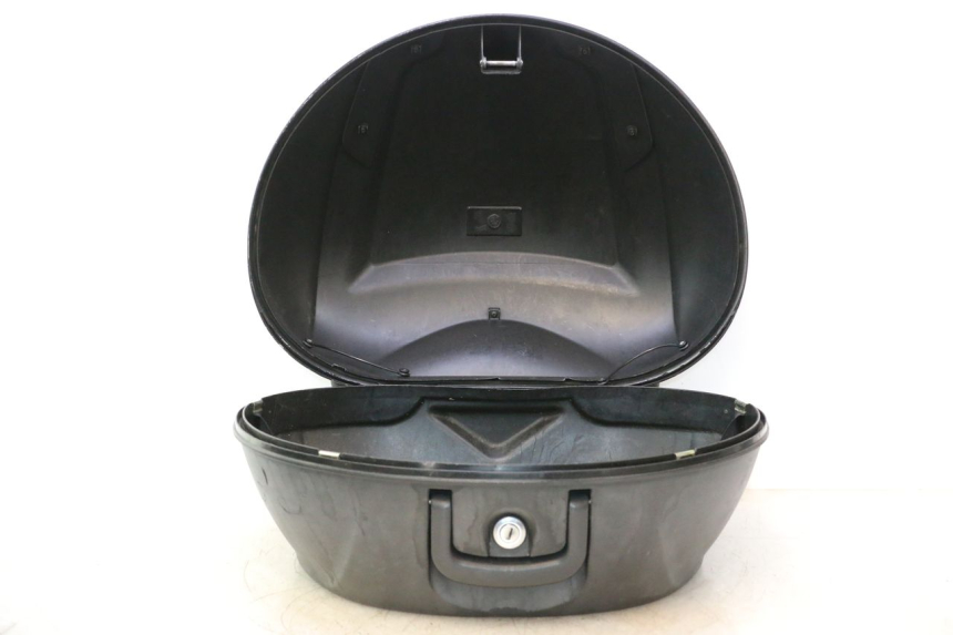 photo de BAÚ TRASEIRO PIAGGIO MP3 125 (2006 - 2014) - Imagem adicional