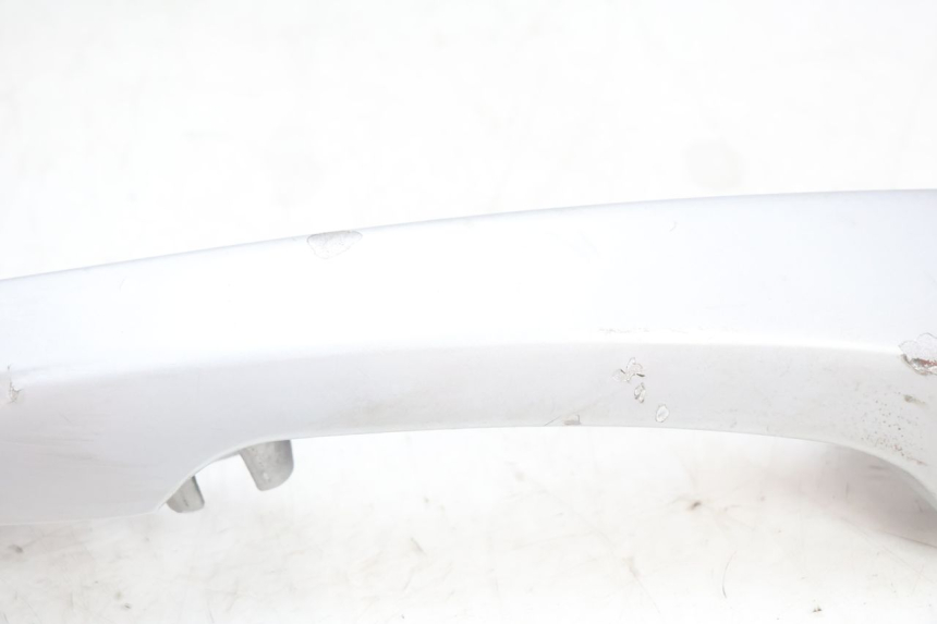 photo de TOP CASE PEUGEOT SATELIS 125 (2006 - 2009) - Inspeção visual