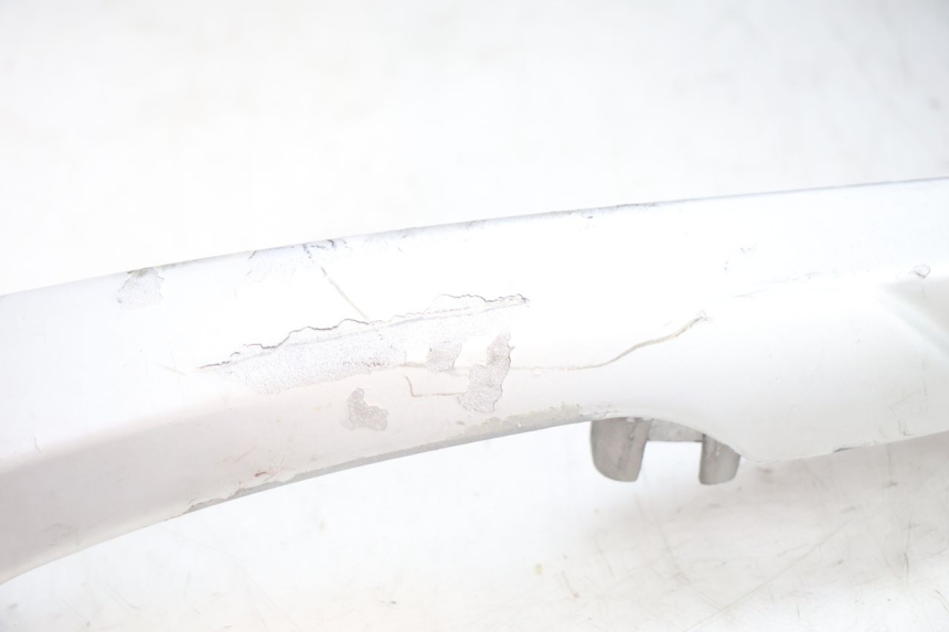 photo de TOP CASE PEUGEOT SATELIS 125 (2006 - 2009) - Outro ângulo de visão