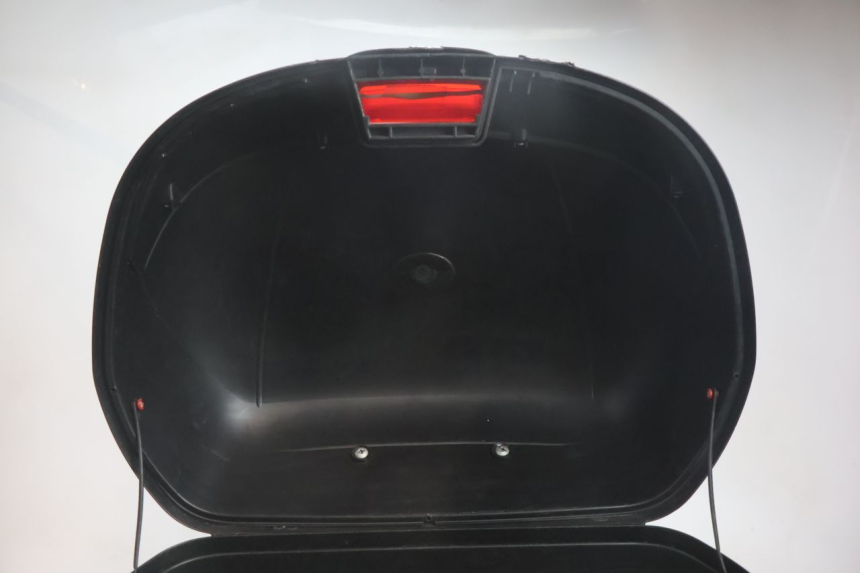 photo de TOP CASE PEUGEOT SATELIS 125 (2006 - 2009) - Marcações e referências