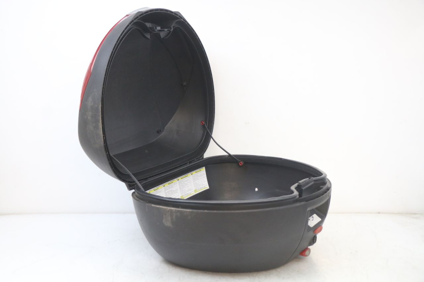 photo de BAÚ TRASEIRO KYMCO SUPER 8 125 (2008 - 2015) - Zoom do estado de desgaste