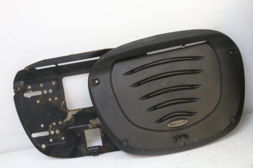 photo de BAU TRASEIRO PIAGGIO SUPER LX 125 (2000 - 2003) - Vista de perto