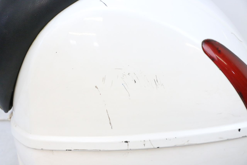 photo de BAU TRASEIRO PIAGGIO VESPA GTS SUPER IE 125 (2009 - 2016) - Imagem adicional