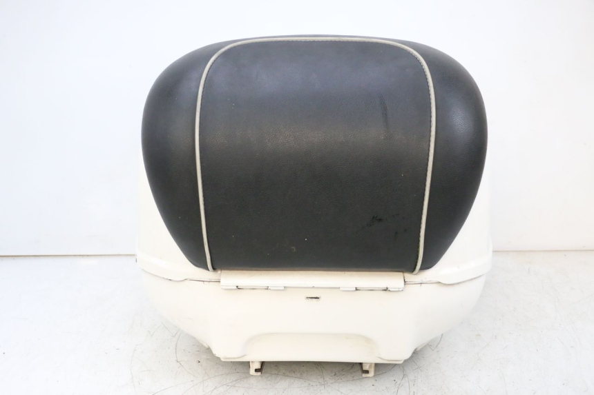 photo de BAU TRASEIRO PIAGGIO VESPA GTS SUPER IE 125 (2009 - 2016) - Inspeção visual