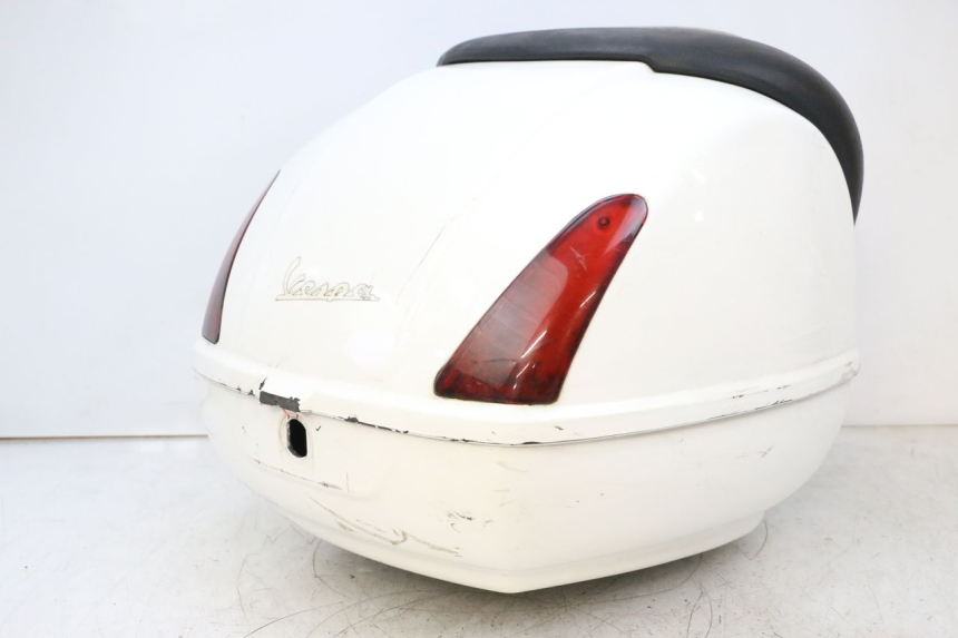 photo de BAU TRASEIRO PIAGGIO VESPA GTS SUPER IE 125 (2009 - 2016) - Ângulo alternativo