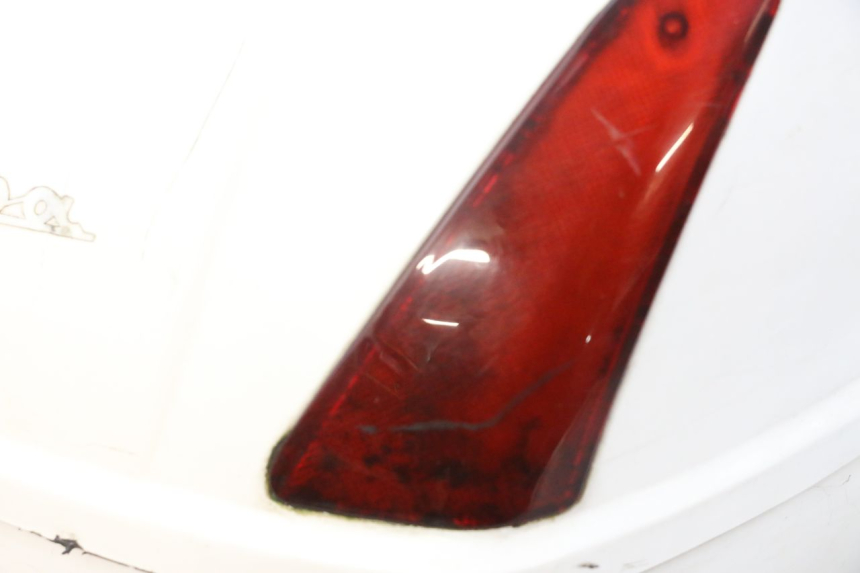 photo de BAU TRASEIRO PIAGGIO VESPA GTS SUPER IE 125 (2009 - 2016) - Zoom do estado de desgaste
