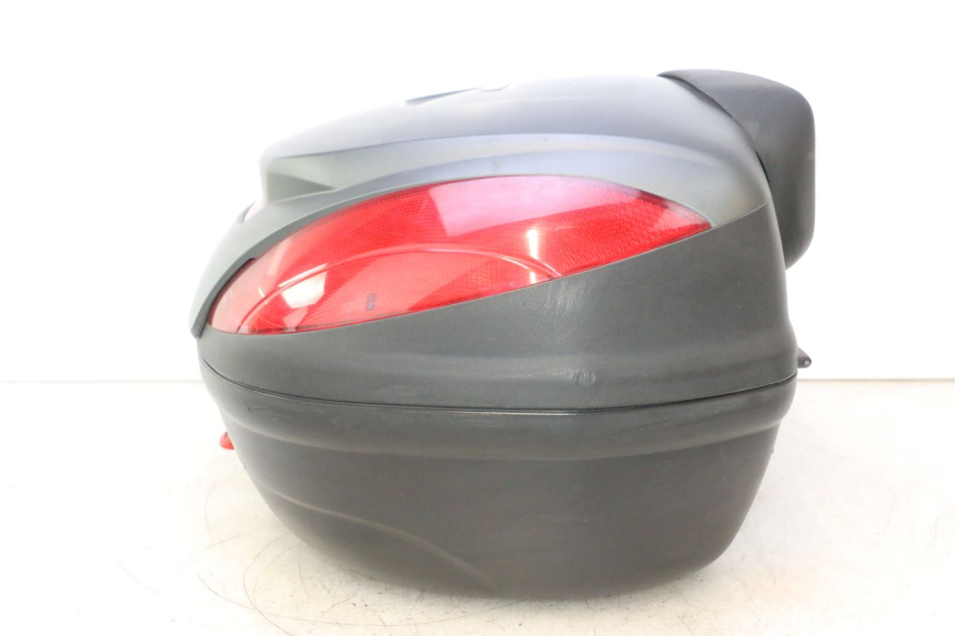 photo de TOP CASE YAMAHA X-MAX XMAX 125 (2010 - 2013) - Vista de perto