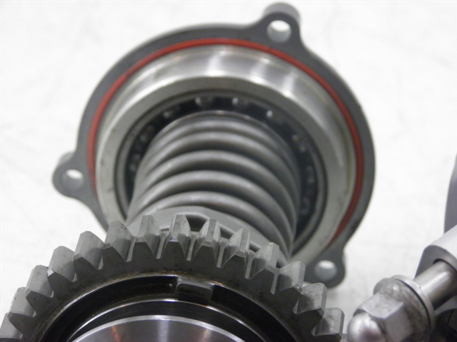 photo de TRANSMISSÃO RODA YAMAHA FJR 1300 (2004 - 2005) - Zoom do estado de desgaste