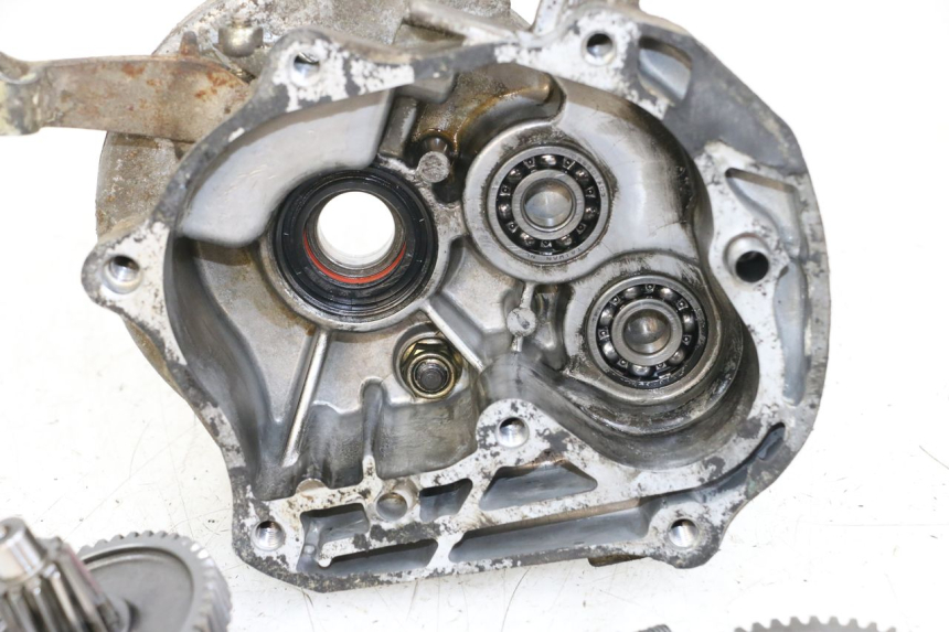 photo de TRANSMISSÃO RODA KYMCO AGILITY 4T 50 (2005 - 2018) - Pontos de fixação