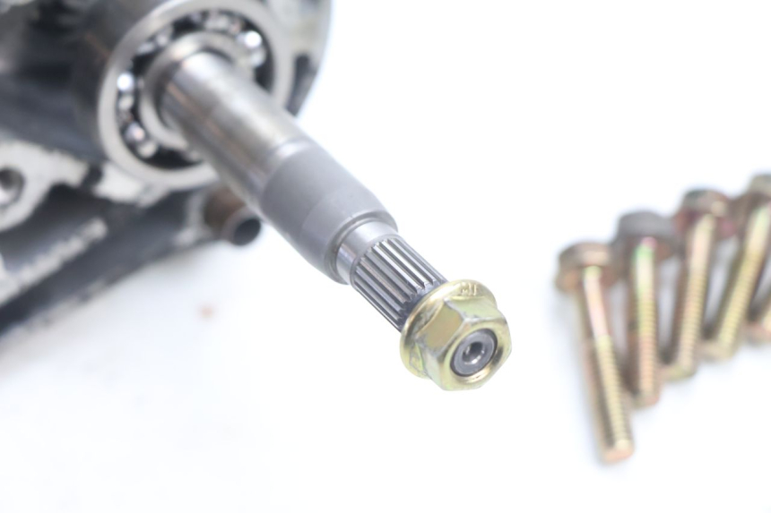 photo de TRANSMISSÃO RODA KYMCO AGILITY PREMIUM 50 (2007 - 2010) - Pontos de fixação