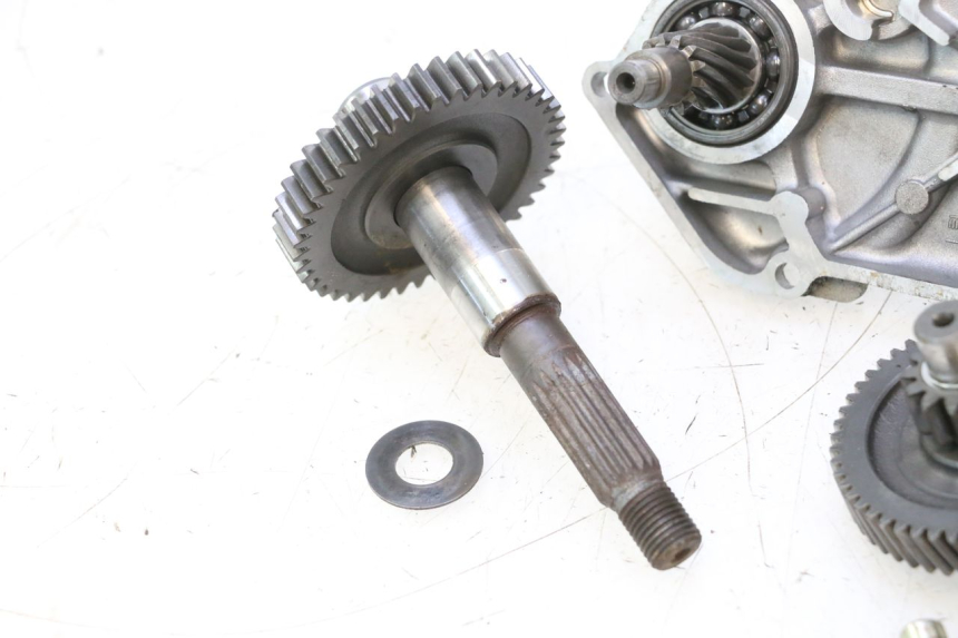 photo de TRANSMISSÃO RODA MBK BOOSTER SPIRIT 50 (1996 - 1999) - Vista de perto