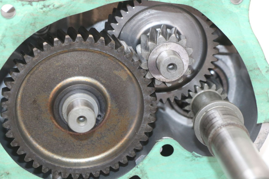 photo de TRANSMISSÃO RODA SUZUKI BURGMAN 125 (2007 - 2014) - Outro ângulo de visão