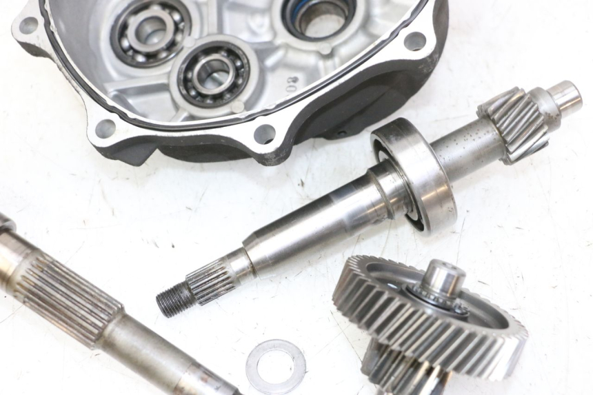 photo de TRANSMISSÃO RODA SUZUKI BURGMAN 125 (2007 - 2014) - Inspeção visual