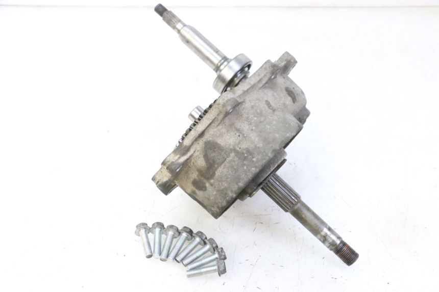 photo de TRANSMISSÃO RODA SUZUKI BURGMAN 125 (2007 - 2014) - Vista geral