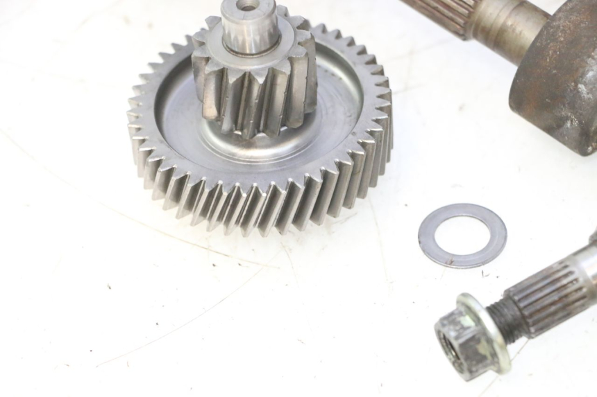 photo de TRANSMISSÃO RODA SUZUKI BURGMAN 125 (2007 - 2014) - Detalhes característicos