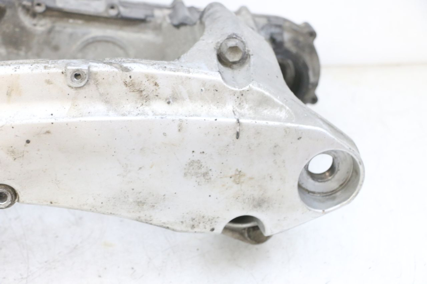 photo de TRANSMISSÃO RODA SUZUKI BURGMAN EXECUTIVE ABS 650 (2006 - 2012) - Estado da superfície