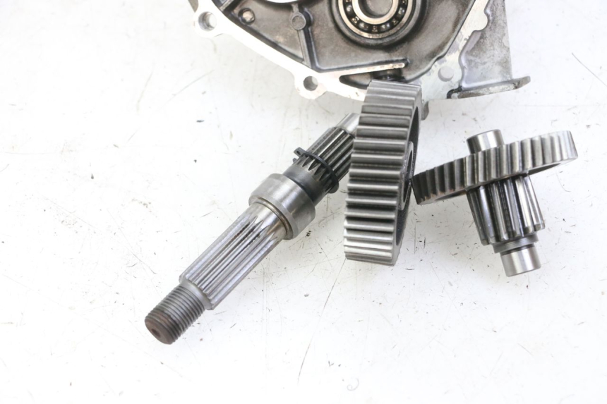 photo de TRANSMISSÃO RODA DAELIM BESBI 125 (2007 - 2008) - Detalhes característicos