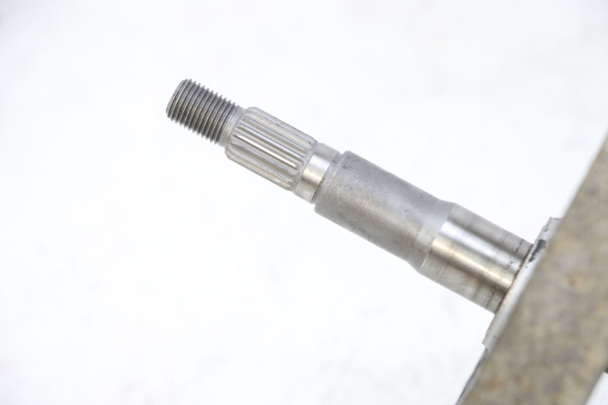 photo de TRANSMISSÃO RODA DAELIM BESBI 125 (2007 - 2008) - Pontos de fixação