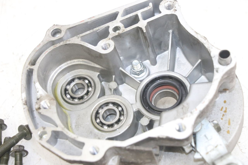 photo de TRANSMISSÃO RODA JM MOTORS EVOLIS 4T 50 (2018 - 2022) - Vista de perto