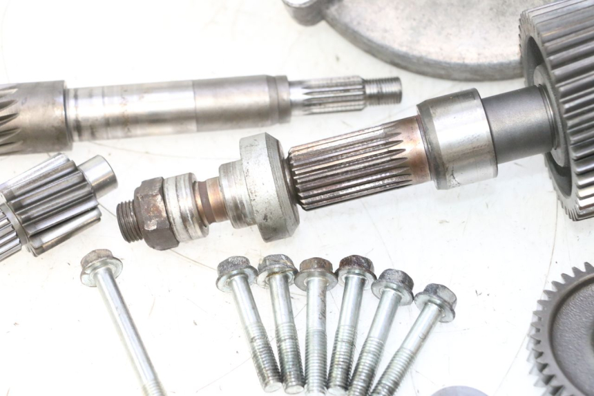 photo de TRANSMISSÃO RODA HONDA FES PANTHEON 2T 125 (1998 - 2002) - Zoom de qualidade