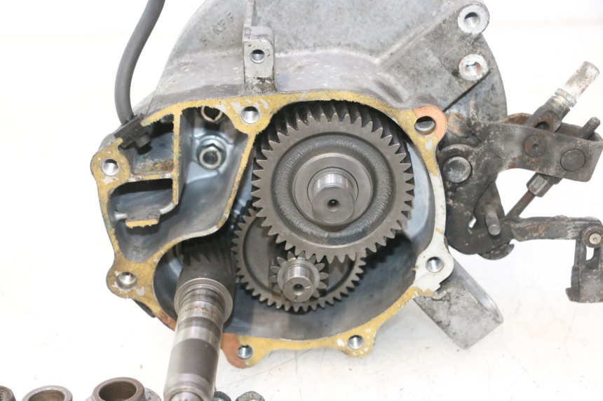 photo de TRANSMISSÃO RODA HONDA FES PANTHEON 2T 125 (1998 - 2002) - Outro ângulo de visão