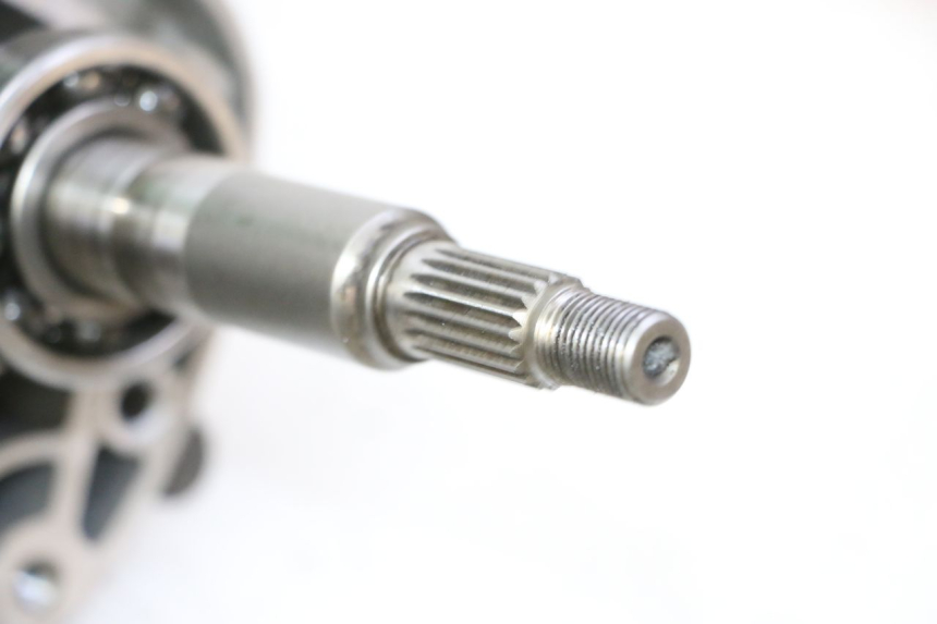photo de TRANSMISSÃO RODA HONDA FES S-WING SWING ABS 125 (2007 - 2015) - Estado da superfície