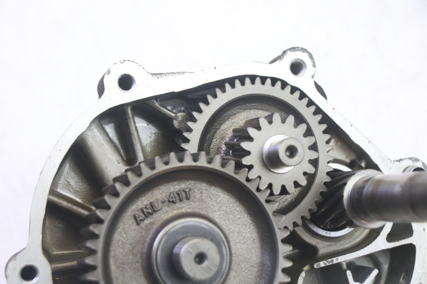 photo de TRANSMISSÃO RODA SYM FIDDLE 3 III 125 (2014 - 2020) - Detalhes característicos