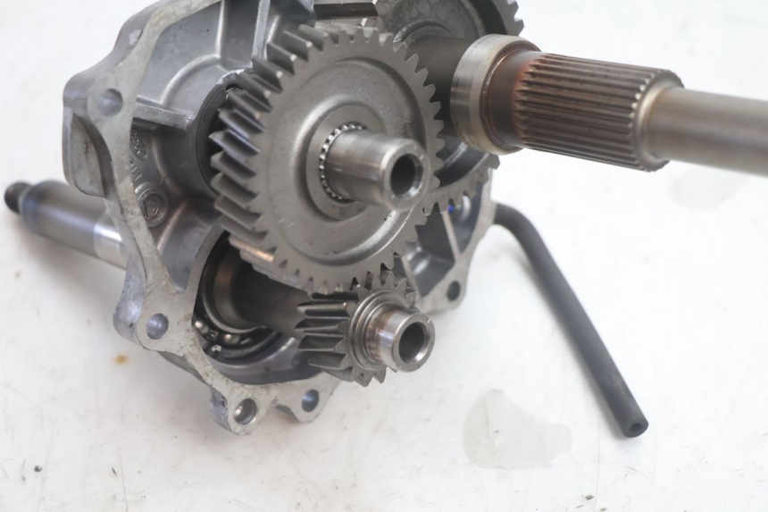 photo de TRANSMISSÃO DE RODA HONDA FJS SILVER WING SILVERWING 400 (2005 - 2008) - Peça verificada