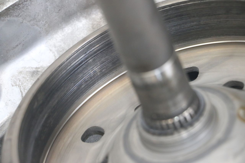 photo de TRANSMISSÃO RODA HONDA FJS SILVERWING SILVER WING 600 (2001 - 2010) - Zoom do estado de desgaste
