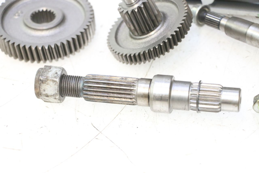 photo de TRANSMISSÃO RODA PEUGEOT KISBEE 4T 50 (2010 - 2017) - Ampliação dos componentes
