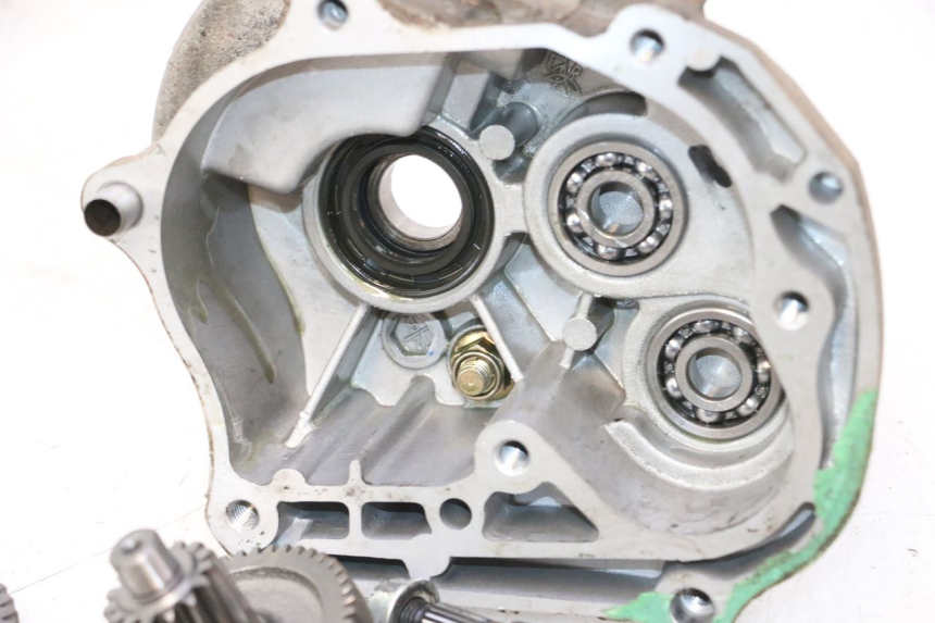 photo de TRANSMISSÃO RODA PEUGEOT KISBEE 4T 50 (2010 - 2017) - Inspeção visual