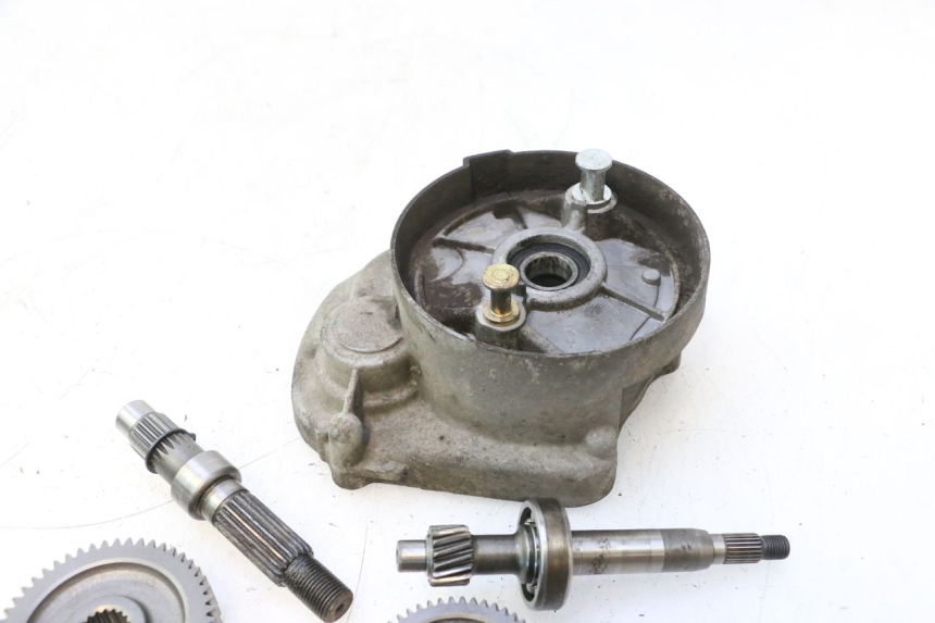 photo de TRANSMISSÃO RODA PEUGEOT KISBEE 4T 50 (2018 - 2022) - Vista de perto
