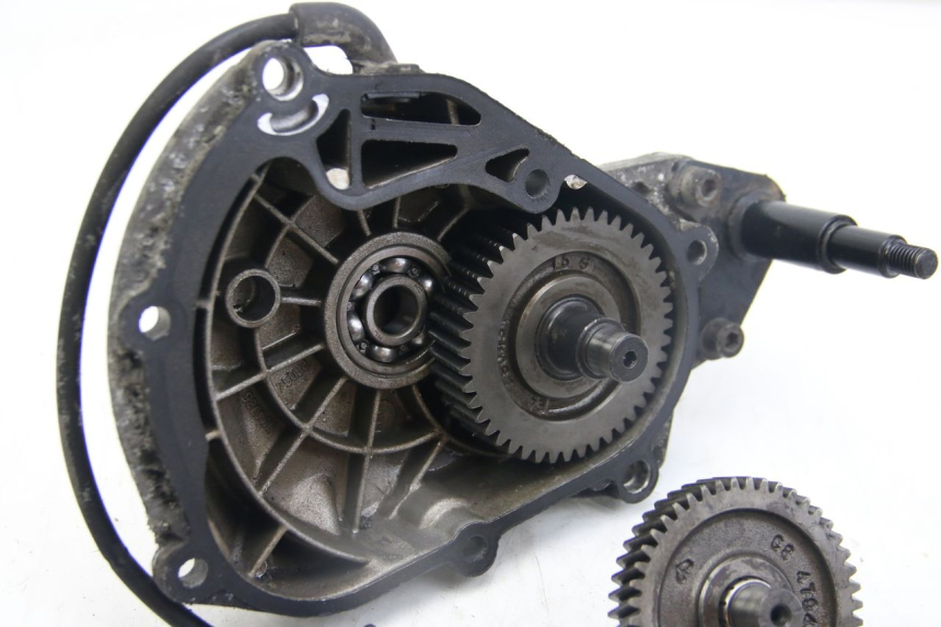 photo de TRANSMISSÃO RODA PIAGGIO MP3 125 (2006 - 2014) - Estado da superfície