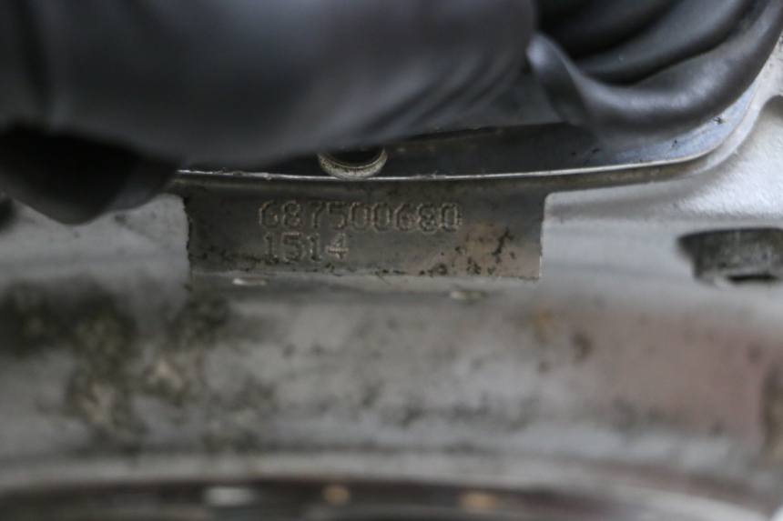 photo de TRANSMISSÃO RODA MOTO GUZZI NORGE 8V GT 1200 (2011 - 2016) - Detalhes característicos