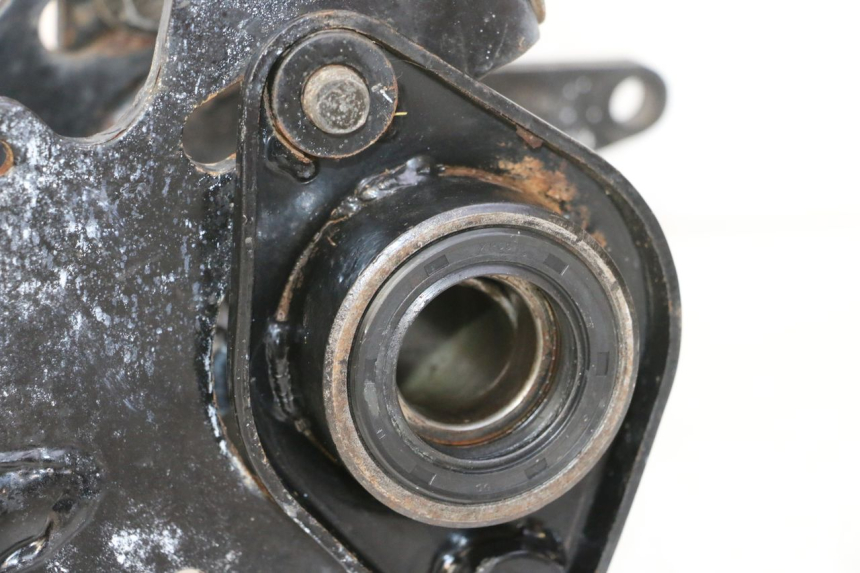 photo de TRANSMISSÃO RODA HYTRACK S 150 (2003 - 2011) - Pontos de fixação